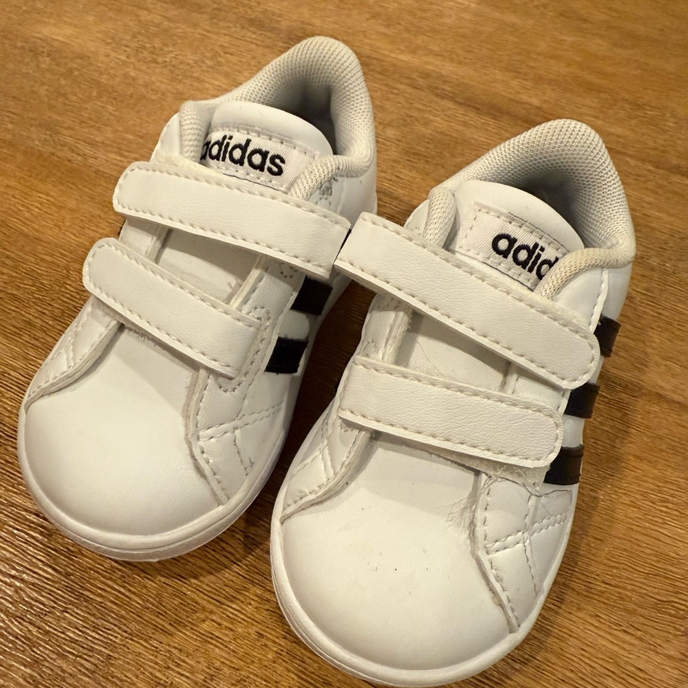 Adidas Kids White and Black Velcro Sneakers